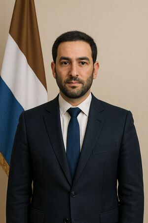Aviv Baker Portrait Officiel.jpg